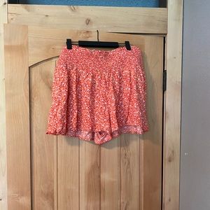 Like new Aerie American Eagle dress shorts orange floral size XXL
